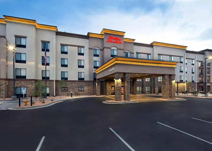 Hampton Inn & Suites Page - Lake Powell